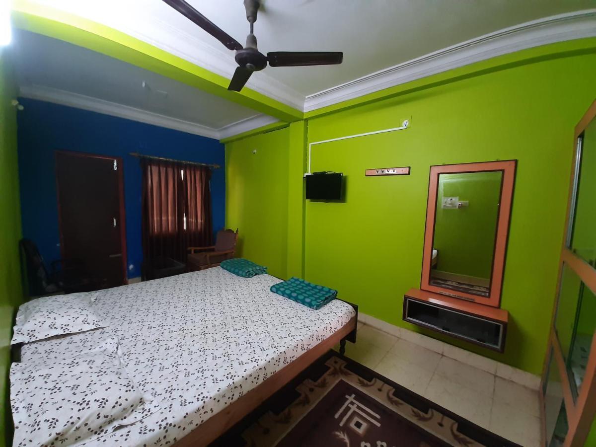 Hotel Lake Queen Rambha 外观 照片